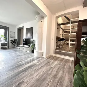 penthouse-in-vasastaden.gothenburg-hotel.com/