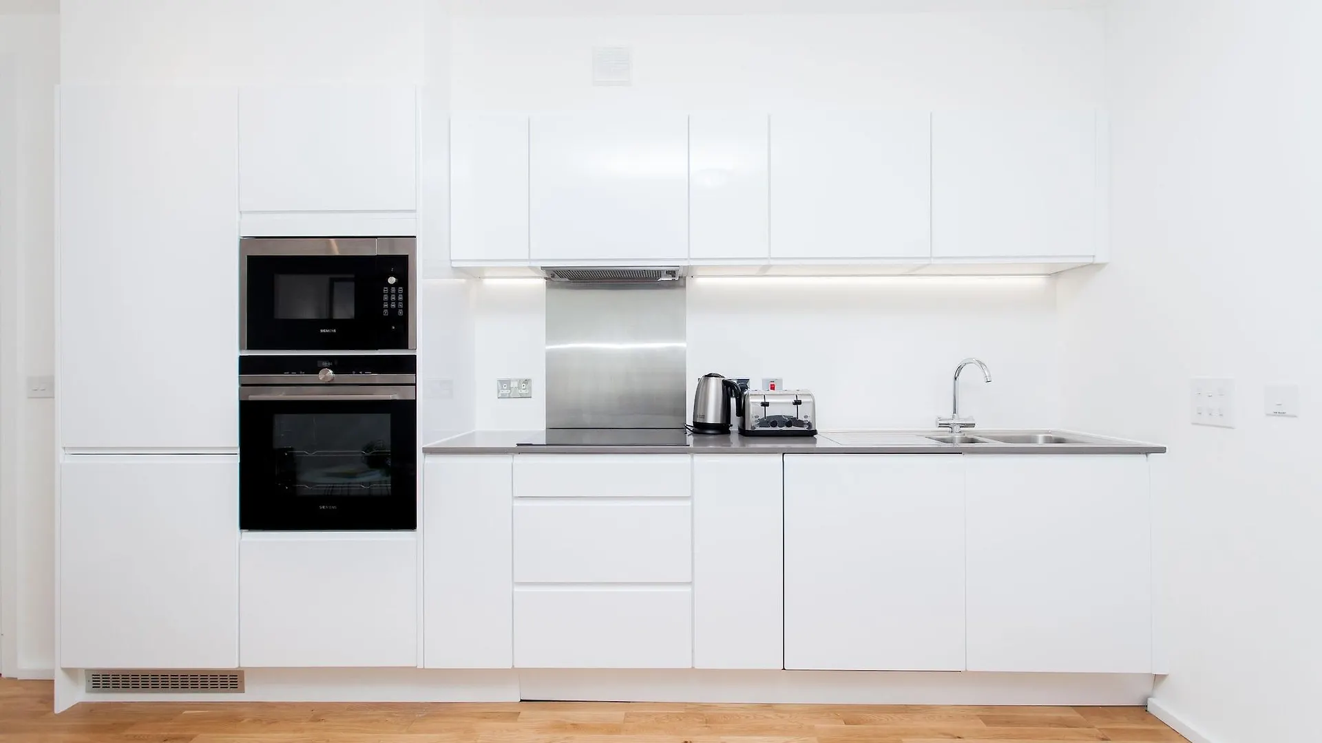 Clover Court By Aeria Apartments Londyn